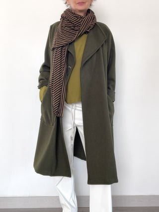 Cappottino con tasche applicate