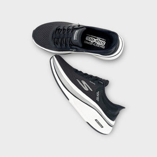 Skechers GO RUN ELEVATE 2.0 BANYAN - La scarpolina scalza