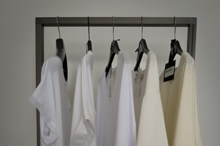 La mia collezione di t-shirt bianche