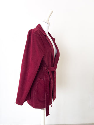 Giacca in leggero velluto con cintura e revers