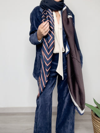 Sciarpa con doppio foulard