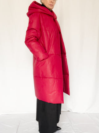 Piumino lungo con cappuccio