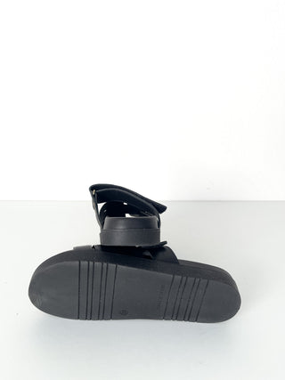 Sandalo slide Essential