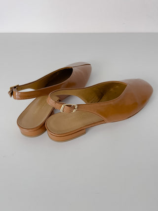 Slingback in naplak