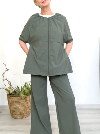 Giacca in bengalina leggera verde oliva