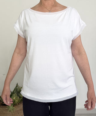 T-shirt in viscosa con bordi in georgette