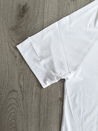 T-shirt over con manica raglan e scollo a V