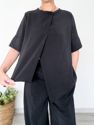 Top in modal effetto seta lavata con pannello asimmetrico