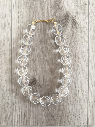 Collana in resina effetto cristallo