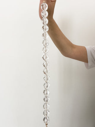 Collana in resina effetto cristallo
