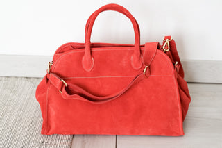 Borsa a mano in suede — rosso corallo
