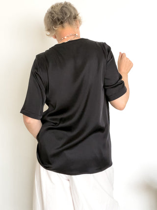T-shirt in raso di viscosa manica corta
