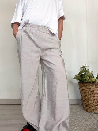 Pantalone wide leg in modal effetto seta lavata