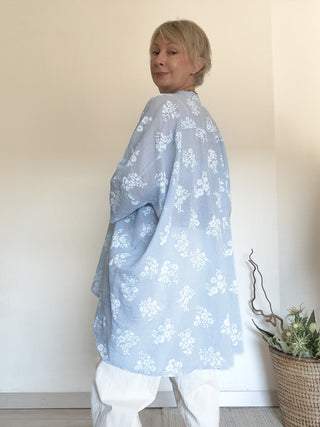 Camicia in cotone floreale con colletto alla coreana