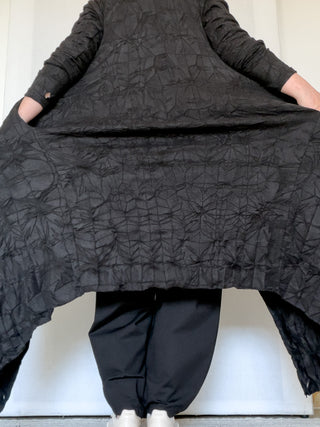 Cardigan lungo in jersey stropicciato