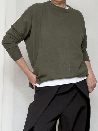 Maglia girocollo Alma con spacchetti laterali
