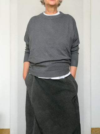 Maglia girocollo Alma con spacchetti laterali