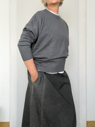 Maglia girocollo Alma con spacchetti laterali